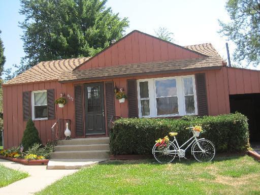 9522 Hacke Ln., Franklin Park, IL 60131