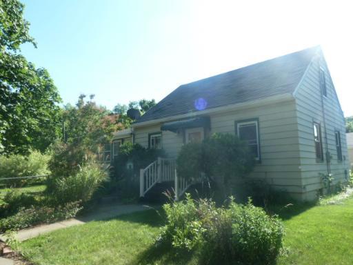 1215 14th St., Rockford, IL 61104