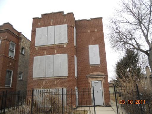 4350 W Thomas St., Chicago, IL 60651