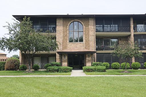 11117 Heritage Dr. #1D, Palos Hills, IL 60465