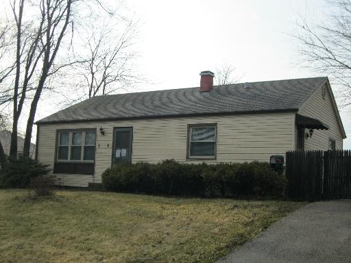 324 Tee Ln., Carpentersville, IL 60110