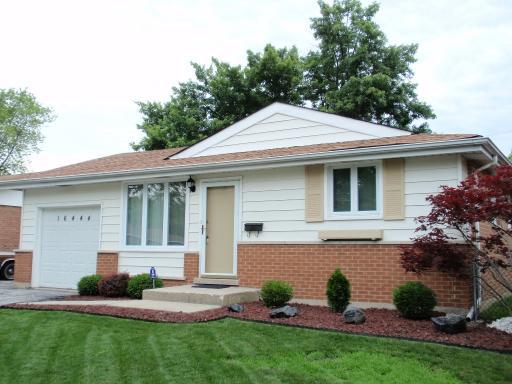 16444 Craig Dr., Oak Forest, IL 60452