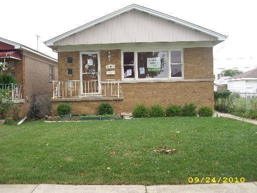 7740½ Major Ave., Burbank, IL 60459