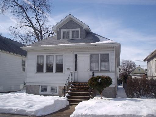 4430 N Merrimac Ave., Chicago, IL 60630