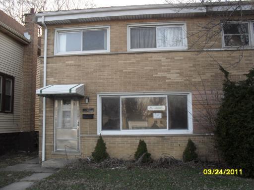 36 East Ave., La Grange, IL 60525