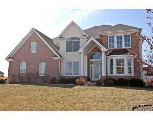9785 Stonecastle Ln., Lakewood, IL 60014