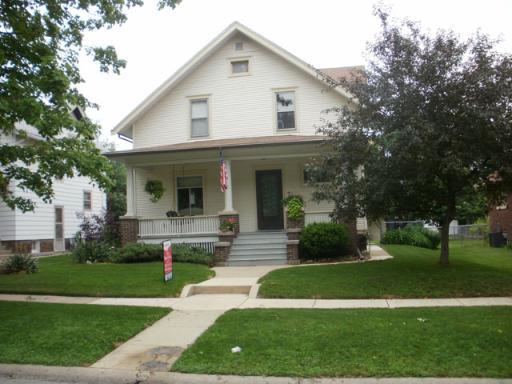 1644 9th Ave., Rockford, IL 61104