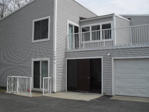 1194 E Nichols Rd. #1A, Palatine, IL 60074