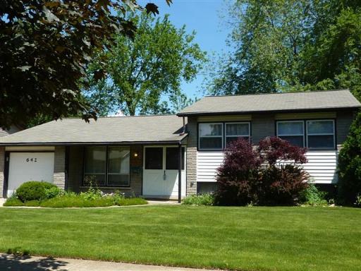 642 Westmere Rd., Des Plaines, IL 60016