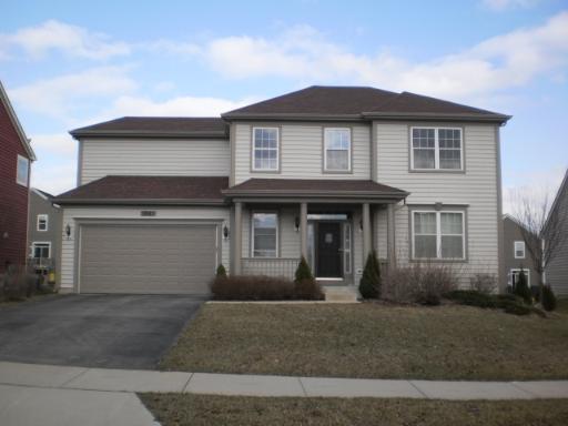 3083 Chalkstone Ave., Elgin, IL 60124