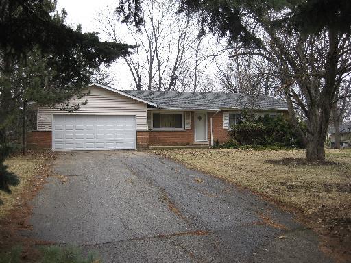 1027 Valewood Dr., Bartlett, IL 60103