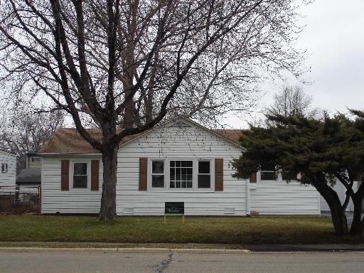 104 E Whitehall Ave., Northlake, IL 60164