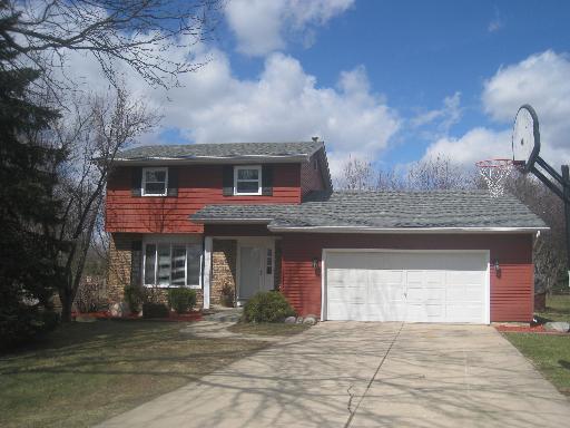 314 E Blackberry Ln., Yorkville, IL 60560