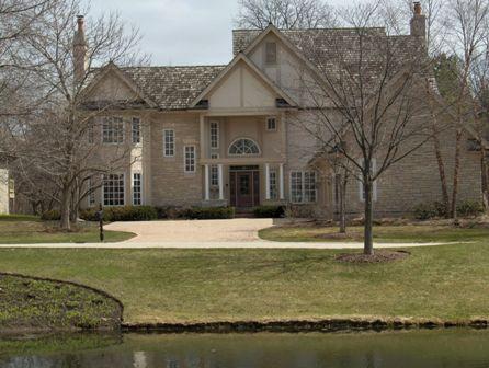 6 Graystone Ct., North Barrington, IL 60010