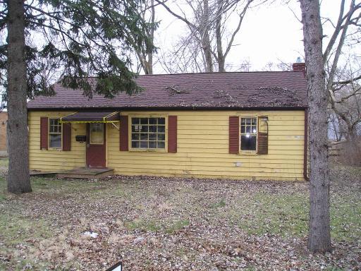 1620 W State St., Geneva, IL 60134