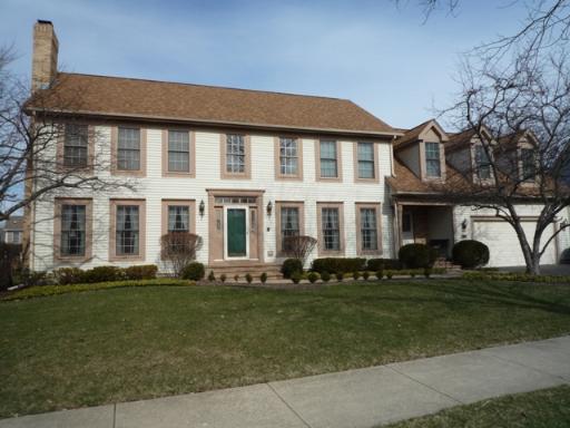 304 S Hobble Bush Ln., Vernon Hills, IL 60061