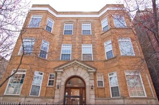 825 W Cuyler St. #2E, Chicago, IL 60613