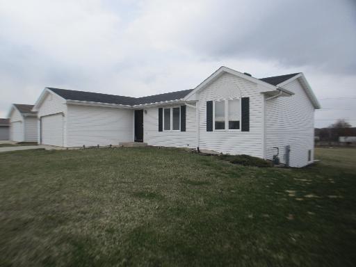 2532 Whitmire Dr., Rockford, IL 61109