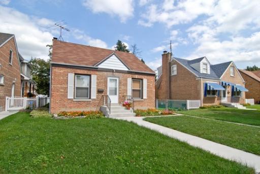 7311 N Osceola Ave., Chicago, IL 60631