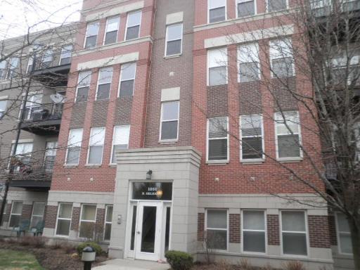 1255 N Orleans Ct. #1204, Chicago, IL 60610