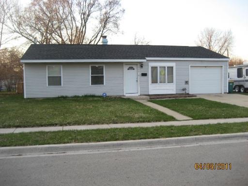 532 Laurel Ave., Romeoville, IL 60446