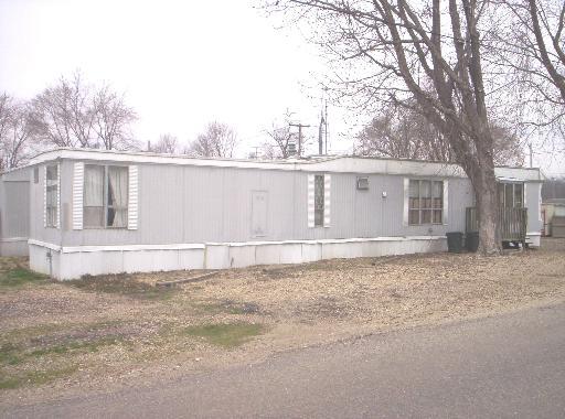 423 N Fifth St., Hennepin, IL 61327
