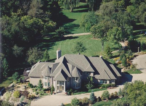 140 Century Oaks Dr., North Barrington, IL 60010