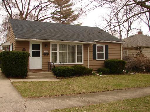 340 S Fordham Ave., Aurora, IL 60506