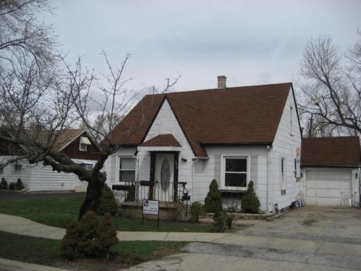 7020 W 95th Pl., Oak Lawn, IL 60453
