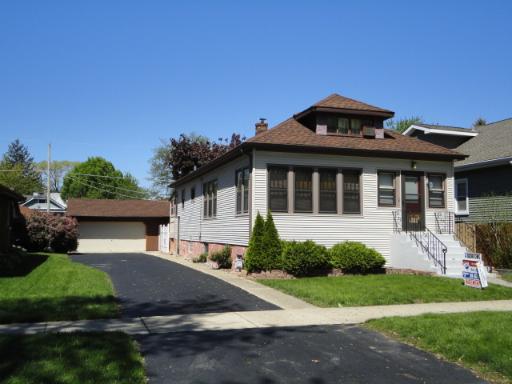 9706 S 53rd Ave., Oak Lawn, IL 60453