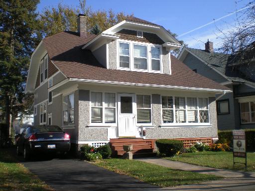 618 Jackson St., Aurora, IL 60505