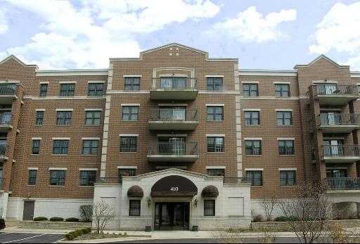 410 W Burlington Ave. #205, La Grange, IL 60525