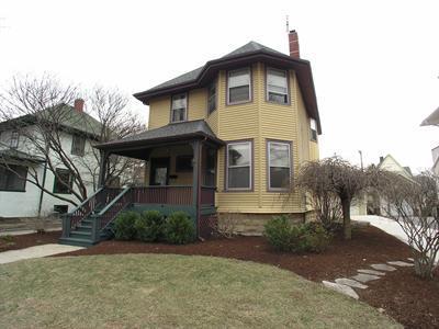 121 S Catherine Ave., La Grange, IL 60525