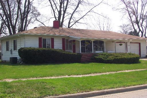 1529 Sunrise Dr., Dekalb, IL 60115