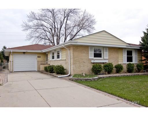 865 Madelyn Dr., Des Plaines, IL 60016