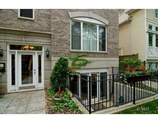 823 W Lill Ave. #1W, Chicago, IL 60614