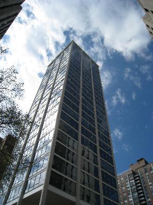 1300 N Astor St. #28A, Chicago, IL 60610