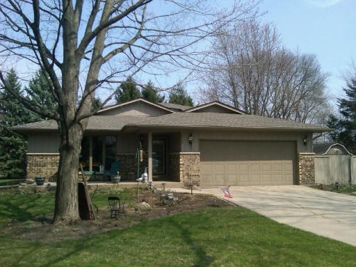 12N287 Hilltop Rd., Elgin, IL 60123