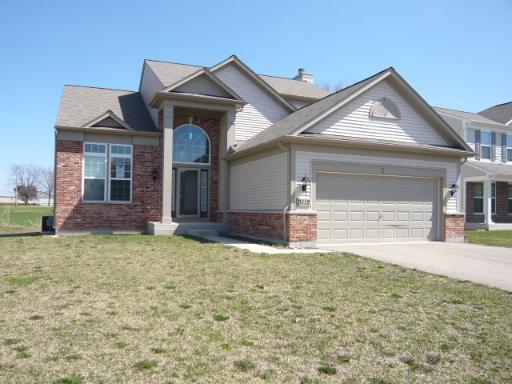 3112 Erika Ln., Carpentersville, IL 60110