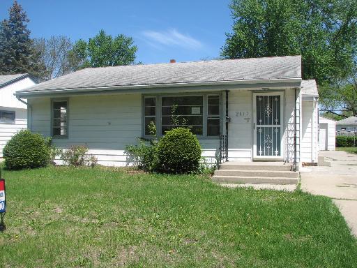 2015 Midway Dr., Rockford, IL 61103