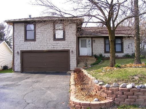 28734 N Washington St., Wauconda, IL 60084