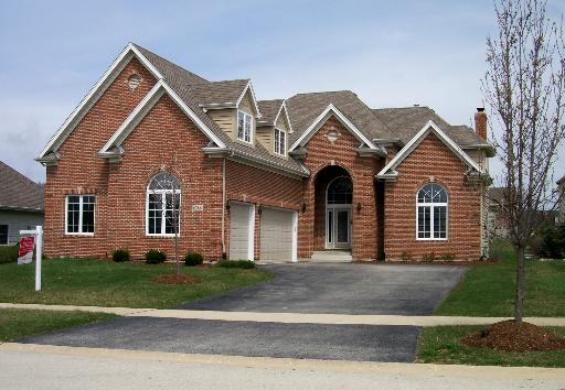 648 Sheffield Cir., Sugar Grove, IL 60554