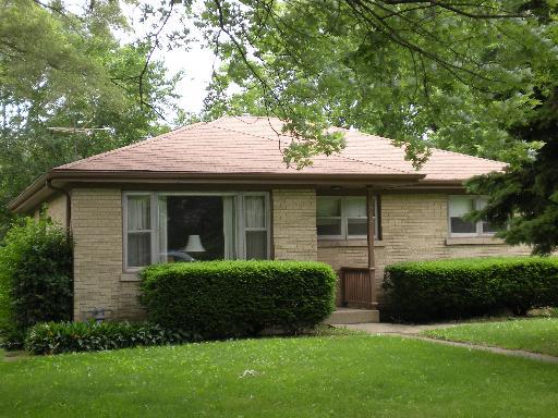 410 Brice Ave., Mundelein, IL 60060