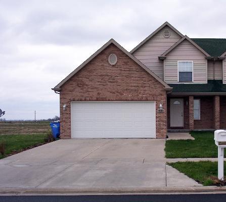 910 Center St. #1, Mazon, IL 60444