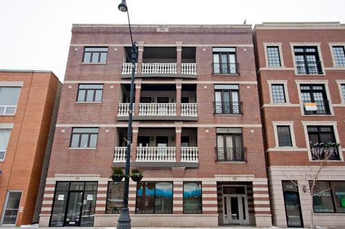 2728 N Lincoln Ave. #2W, Chicago, IL 60614