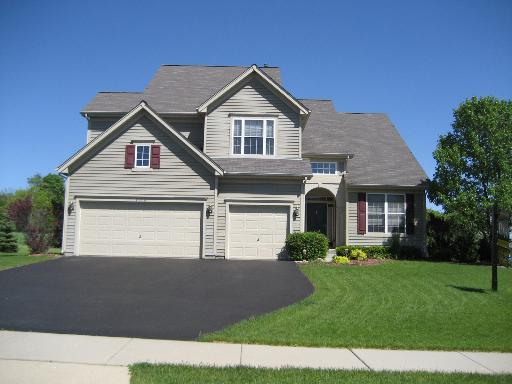 1113 Fairhills Dr., West Dundee, IL 60118