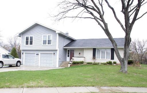22W130 Sheffield Pl., Glen Ellyn, IL 60137