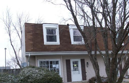 31V Fernwood Dr., Bolingbrook, IL 60440