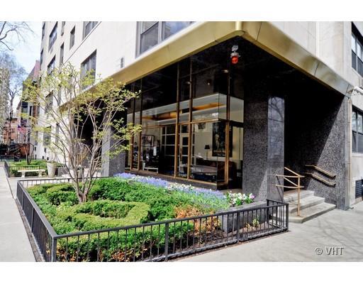 1335 N Astor St. #2C, Chicago, IL 60610