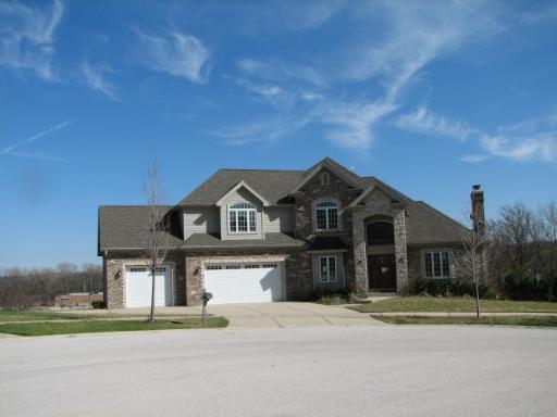 12 Emily Ct., Lemont, IL 60439